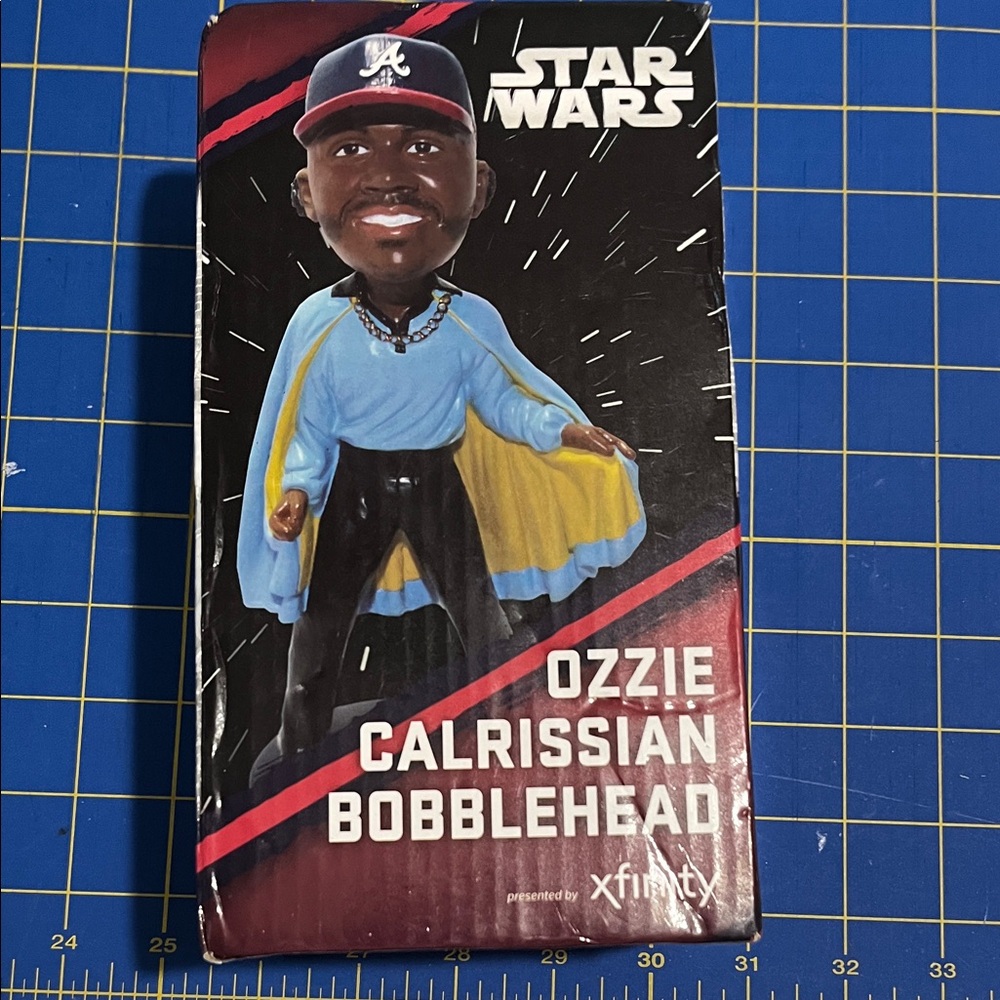 Atlanta Braves Star Wars Ozzie Calrissian Bobblehead with original box,styrofoam